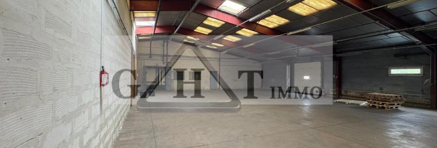 Local industriel  2580 m² à louer à Verneuil-l'Étang (77390)