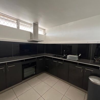 Appartement 5 pièces 1038 €