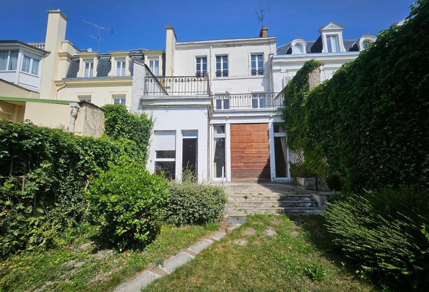 Immeuble à vendre REIMS 280 m² — photo 1