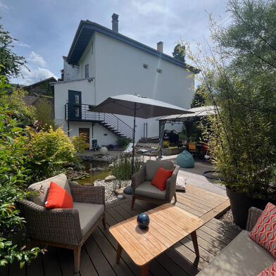 Maison 5 pièces 378500 €