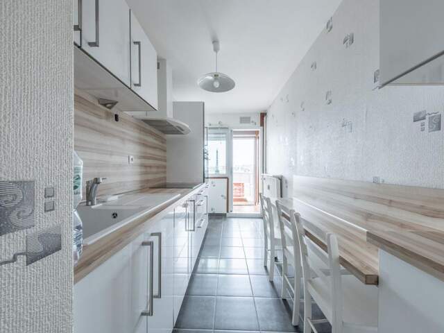 APPARTEMENT T3 - 74m² - Résidence entretenue ! — photo du bien