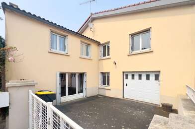 Maison 5 pièces 220500 €