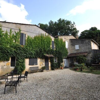 Maison 11 pièces 695000 €