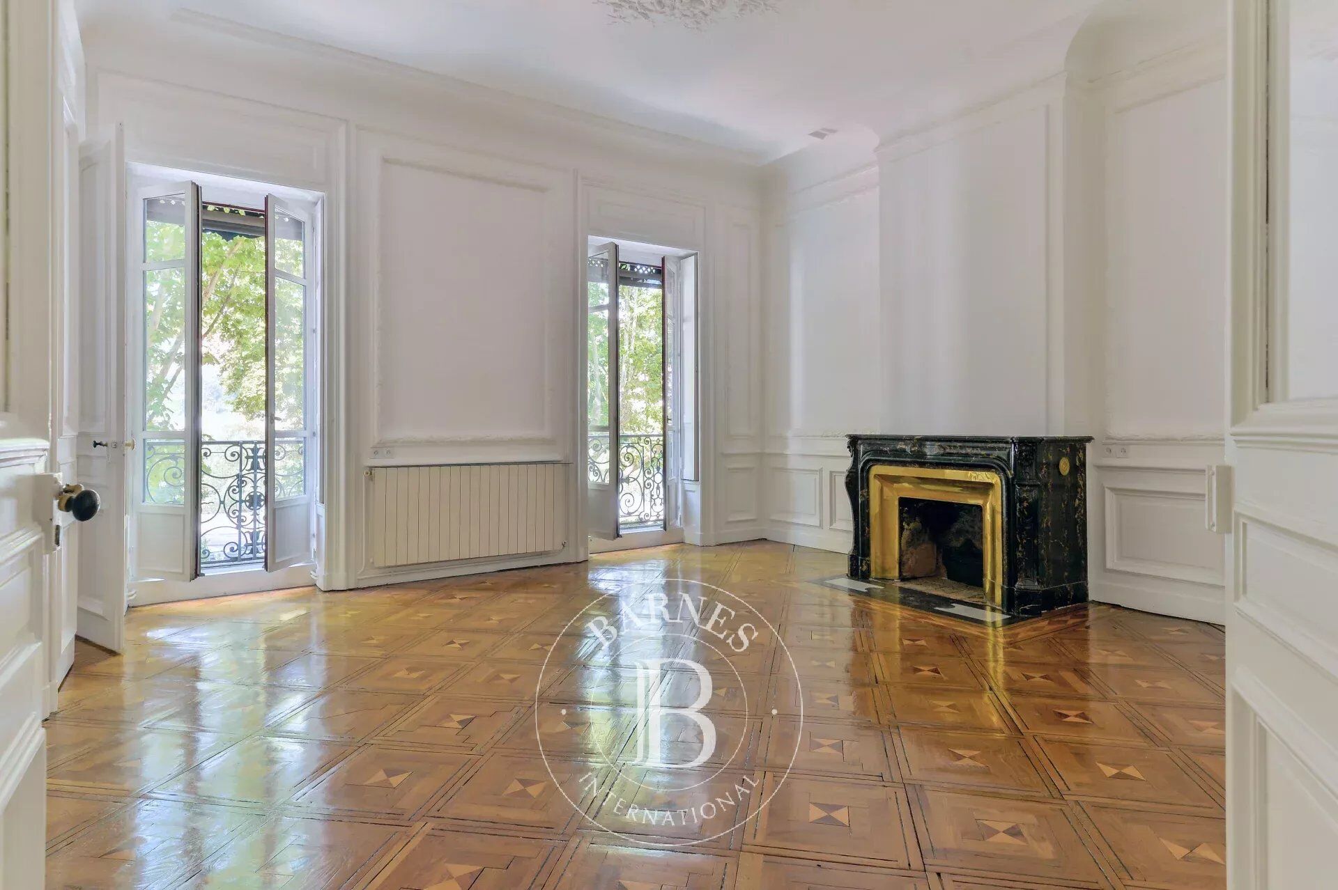 Appartement L T6