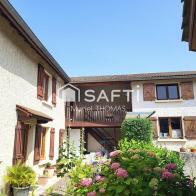 Maison 6 pièces 240000 €