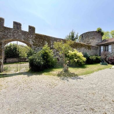 Maison 15 pièces 525000 €