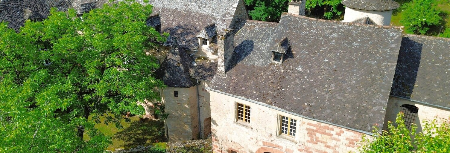 Maison 8 Pièces 257 m² à vendre à Marcillac-Vallon (12330)