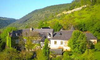 Maison 8 Pièces 257 m² à vendre à Marcillac-Vallon (12330)