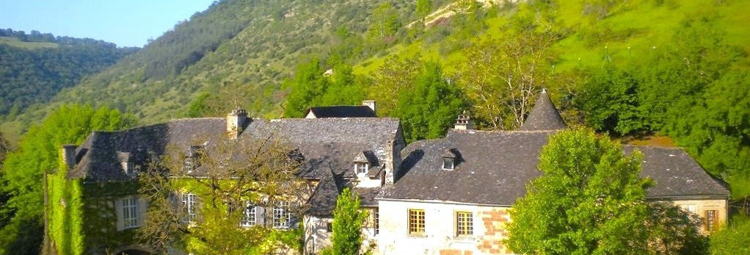 Maison 8 Pièces 257 m² à vendre à Marcillac-Vallon (12330)