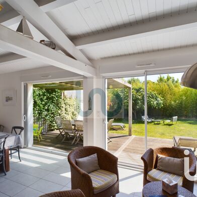 Maison 5 pièces 694000 €