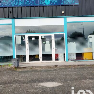 Immeuble  776250 €