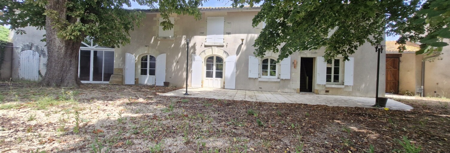 Maison 7 Pièces 195 m² à vendre à Sainte-Verge (79100)