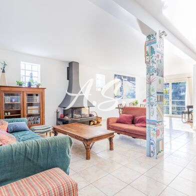 Maison 9 pièces 980000 €