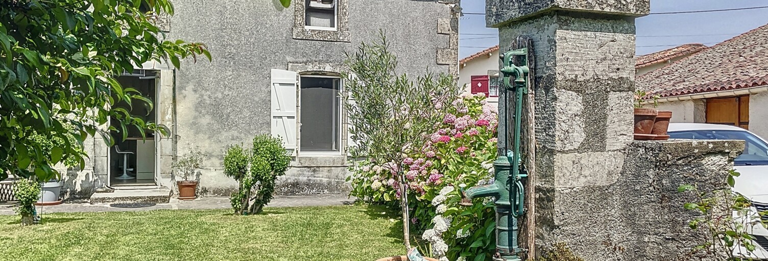 Maison 5 Pièces 102 m² à vendre à Saint-Laurs (79160)