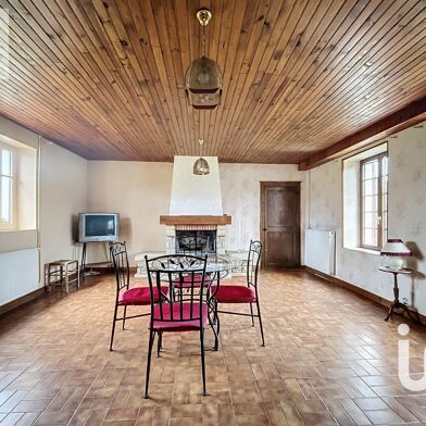 Maison 6 pièces 120000 €