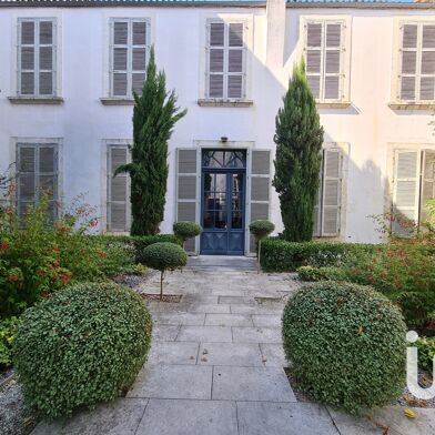 Appartement 5 pièces 498900 €