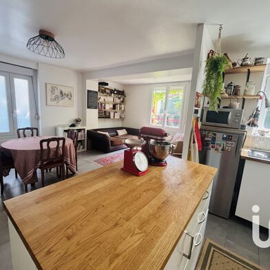 Maison 4 pièces 599000 €