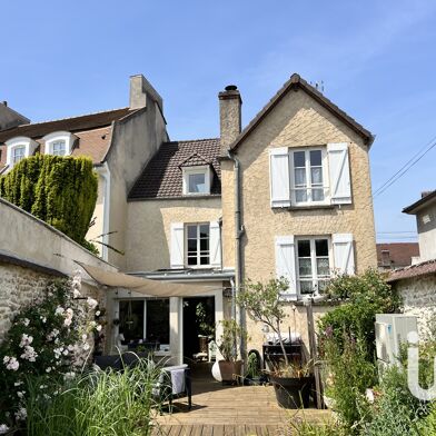 Maison 6 pièces 597000 €