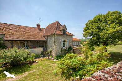 Maison 4 pièces 250275 €