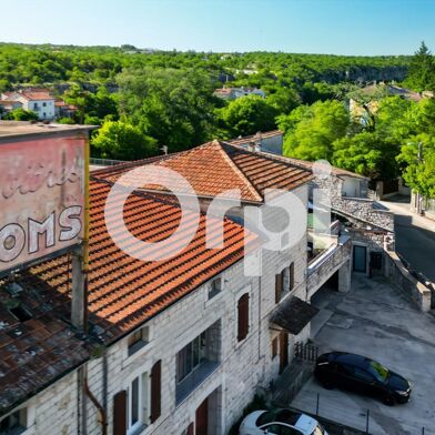 Appartement 4 pièces 149400 €