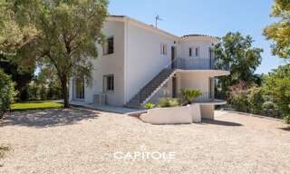 Maison 7 Pièces 266 m² à vendre à Antibes (06600)