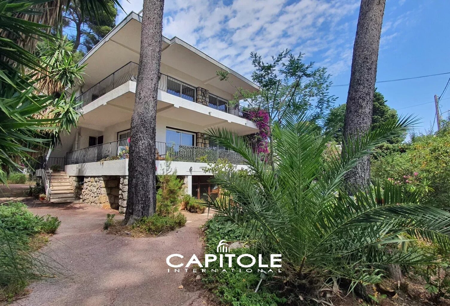 Exclusivité Cap d’Antibes : Superbe villa de 170 m² sur 2 niveau — photo 1