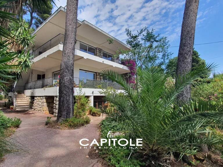 Exclusivité Cap d’Antibes : Superbe villa de 170 m² sur 2 niveau — photo 1