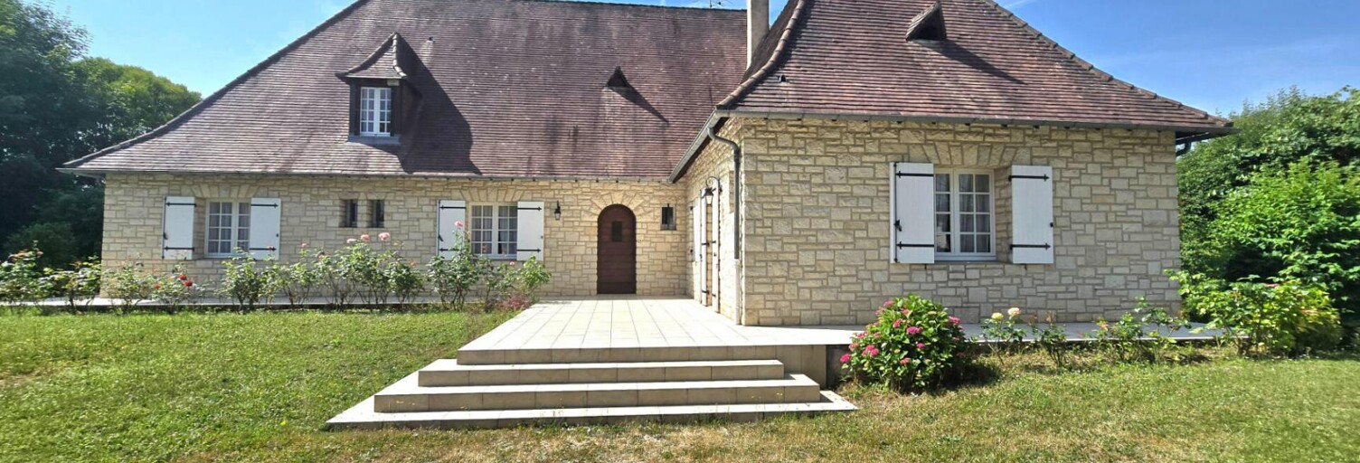 Maison 280 Pièces 280 m² à vendre à Coulounieix-Chamiers (24660)