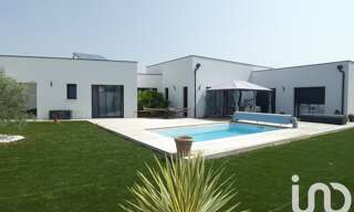 Maison 8 Pièces 198 m² à vendre à Magné (79460)