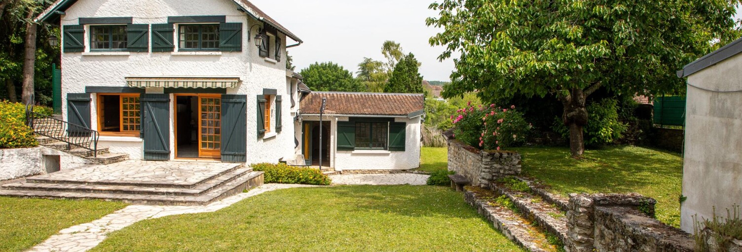 Maison 6 Pièces 166 m² à vendre à Follainville-Dennemont (78520)