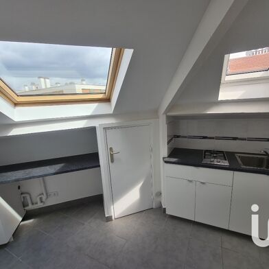 Appartement 1 pièces 820 €