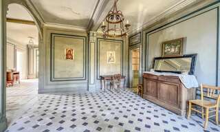 Maison 21 Pièces 476 m² à vendre à Magny-en-Vexin (95420)