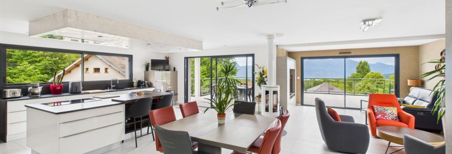 Maison 5 Pièces 259 m² à vendre à Pugny-Chatenod (73100)