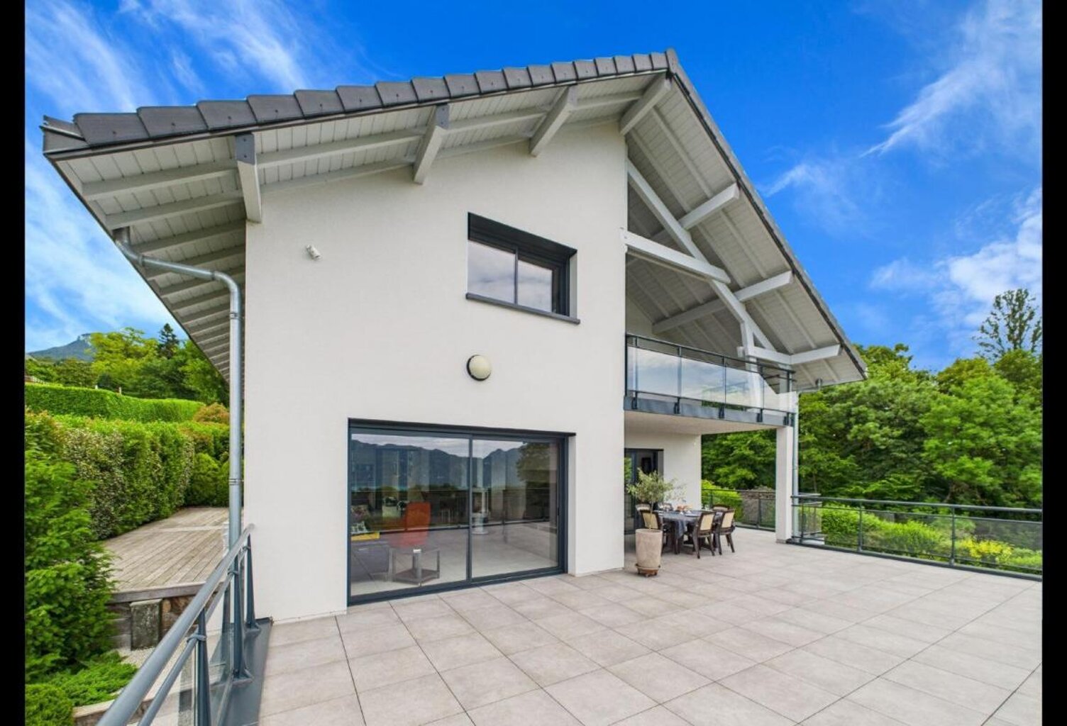 PUGNY-CHATENOD -Villa d'architecte - Vue panoramique lac du Bourget et montagnes — photo 1