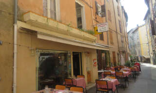 Commerce 6 Pièces 120 m² à vendre à Riez (04500)