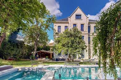 Maison 18 pièces 1776000 €