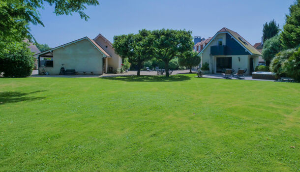Villa / Maison 6 pièces  à vendre Lescar 64230