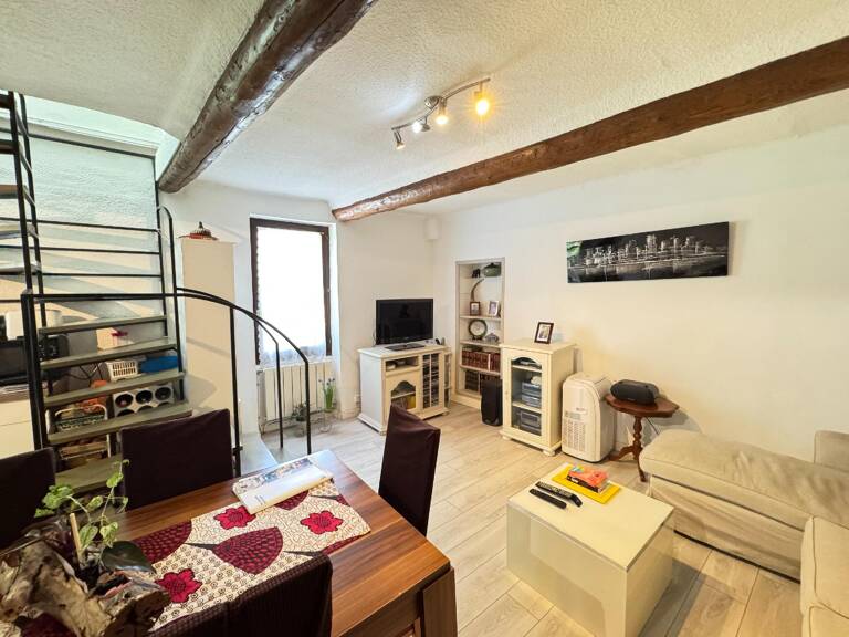 Maison de village / ville — photo 1