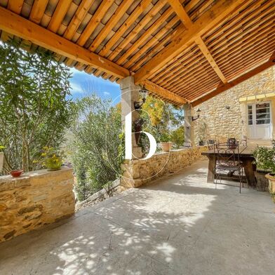 Maison 9 pièces 549000 €