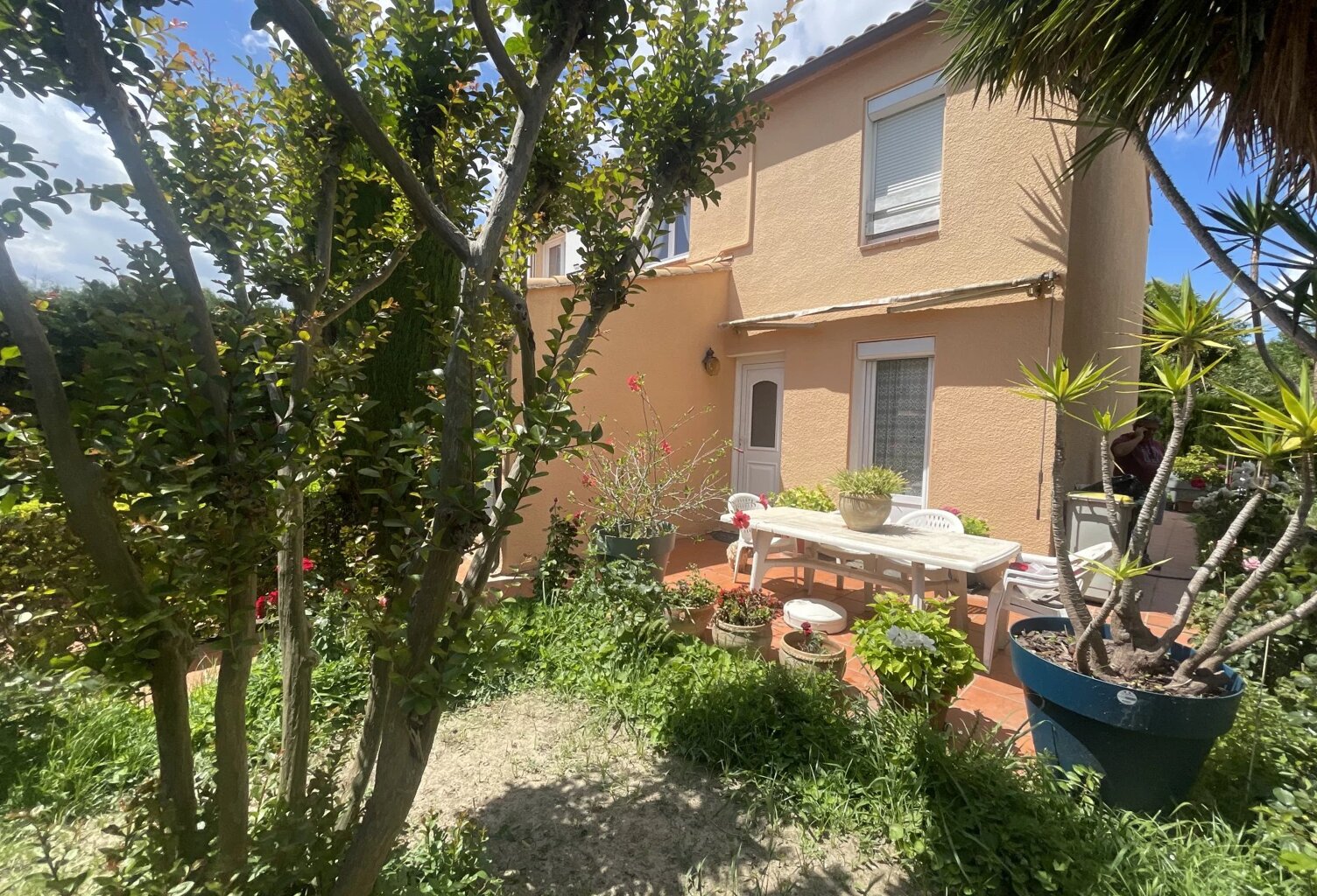 A VENDRE -  Perpignan – Quartier Les Platanes Jolie villa 3 faces avec jardin – Type 4 — photo 1