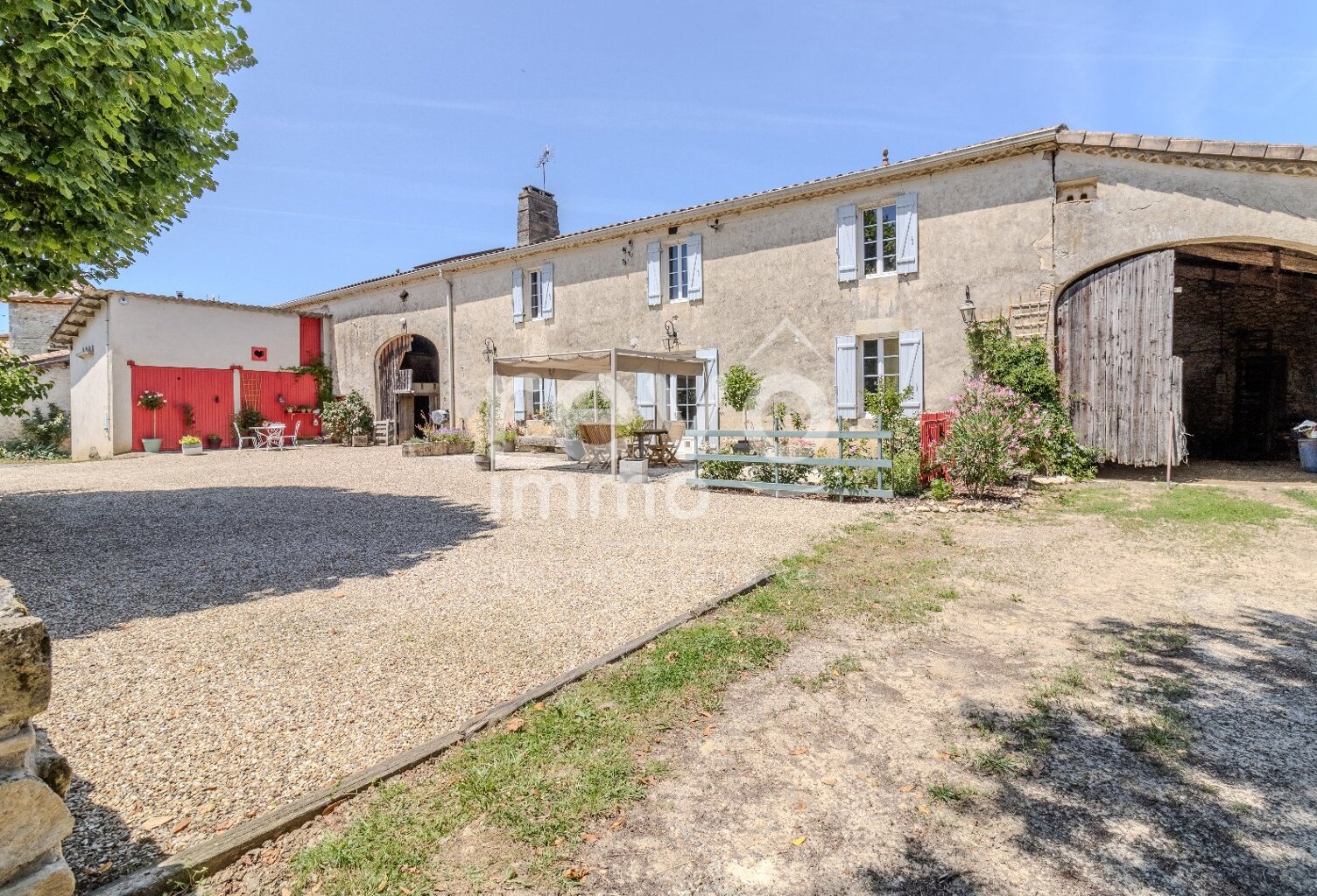 Maison — photo 1