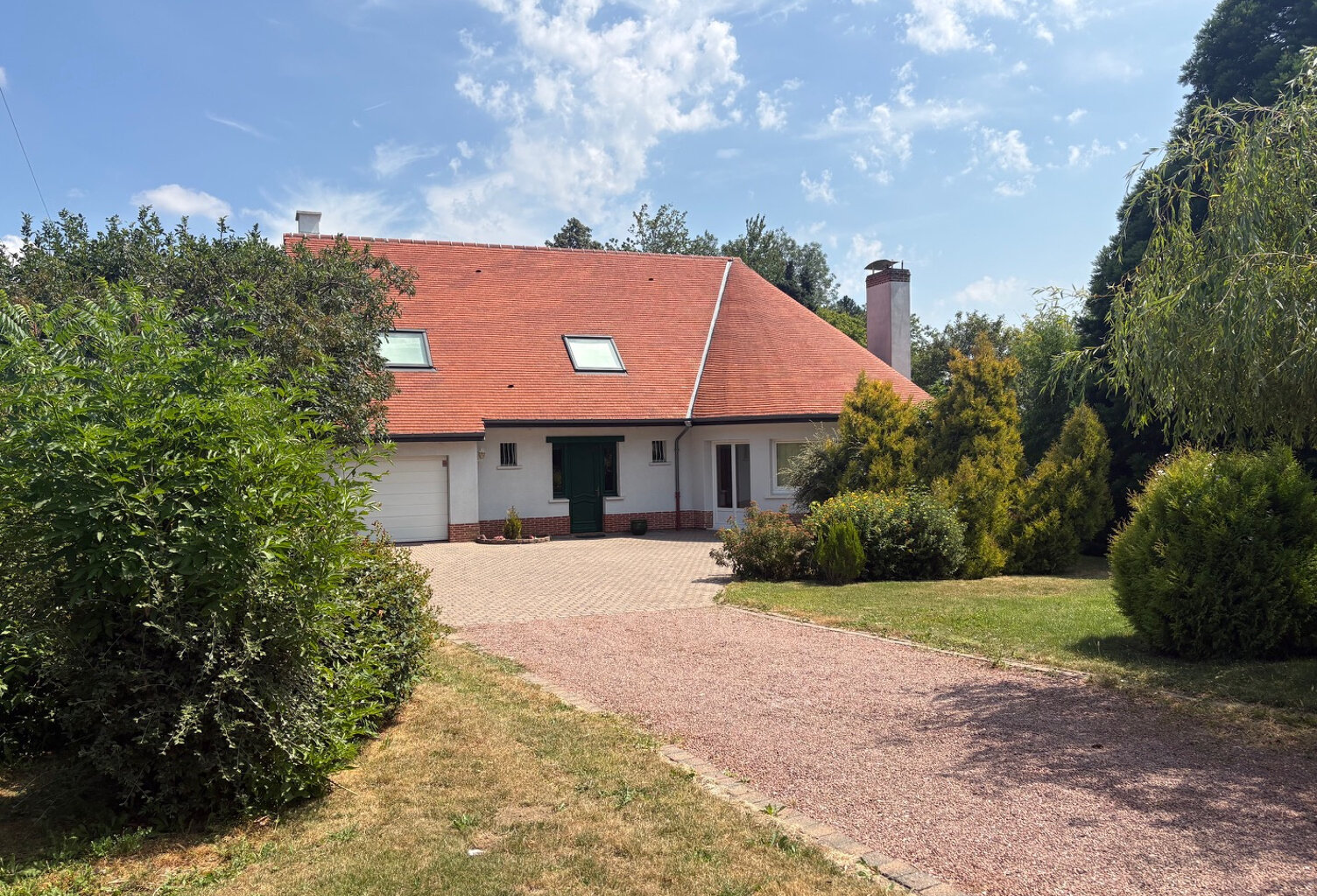 Maison de 205 m2   en semi-plain-pied, Secteur d'Aubigny-en- — photo 1