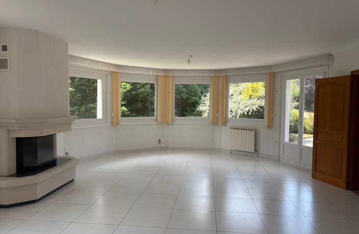 Maison de 205 m2   en semi-plain-pied, Secteur d'Aubigny-en- — photo 4