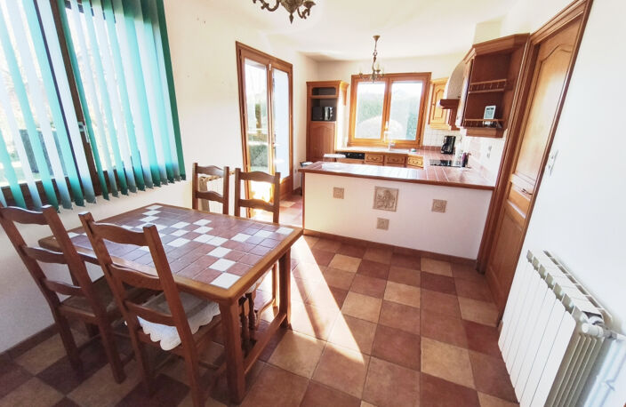 Maison de 205 m2   en semi-plain-pied, Secteur d'Aubigny-en- — photo 5