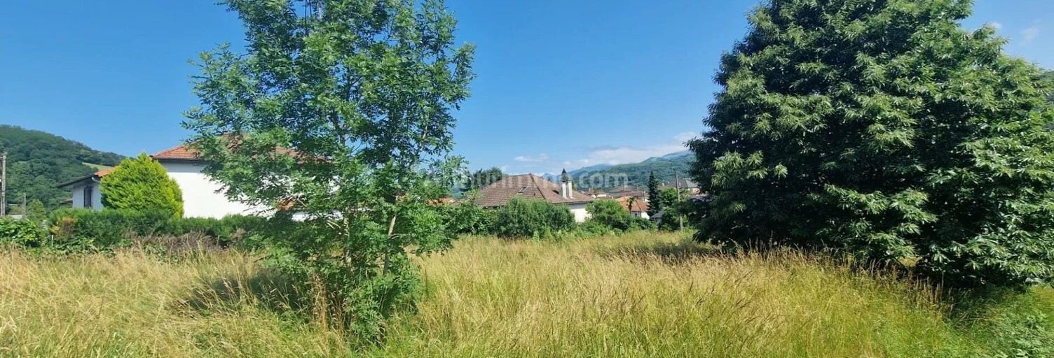 Terrain  1253 m² à vendre à Lourdes (65100)
