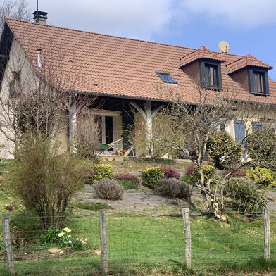 Maison 4 pièces 212160 €