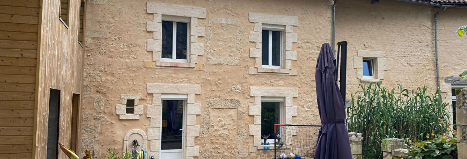 Maison 7 Pièces 236 m² à vendre à La Chapelle-Moulière (86210)