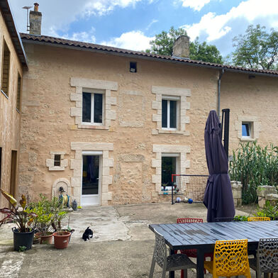 Maison 7 pièces 374000 €
