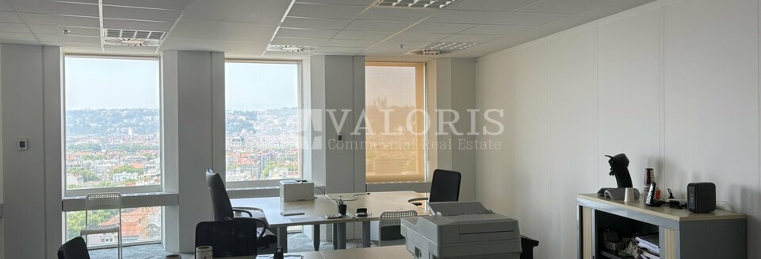 Bureau  80 m² à louer à Lyon 3 (69003)