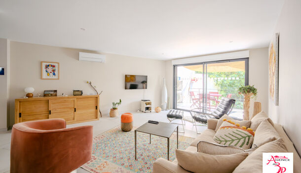 Maison de Village  5 pièces  à vendre Collobrières 83610